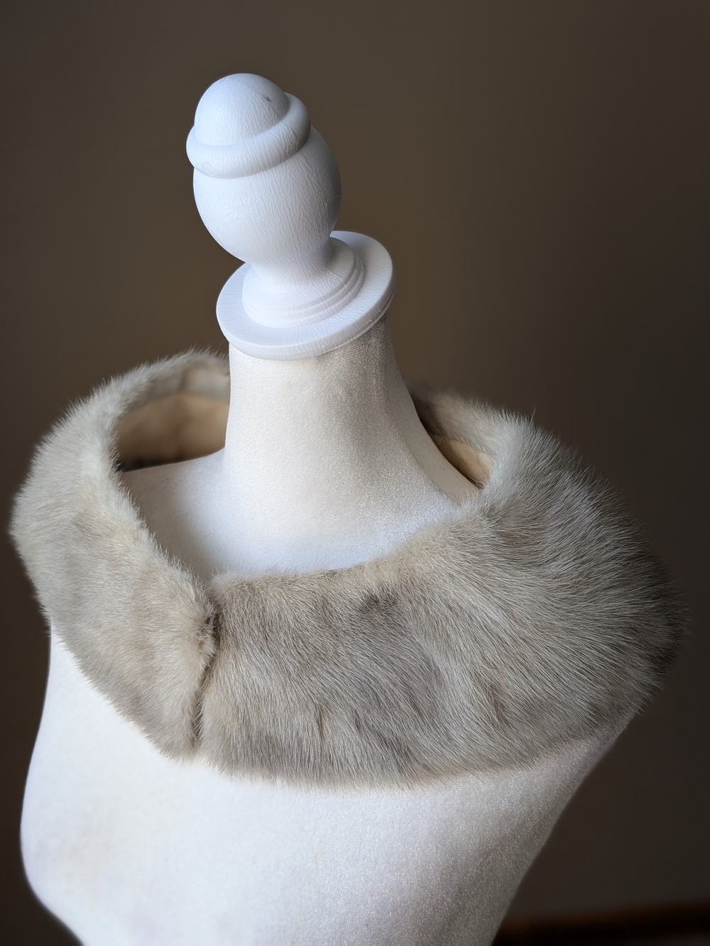 Vintage Genuine Mink Fur Collar Scarf Grey Beige 34" - Picture 13 of 13